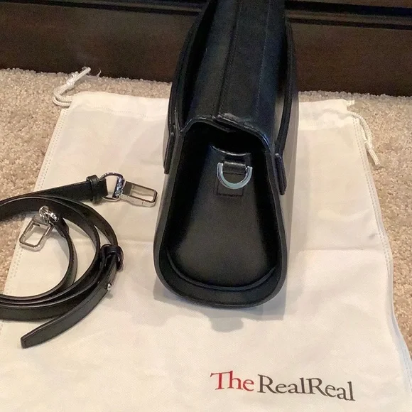 Alexander Wang Black Crossbody Bag with Structured Design - Picture 5 of 12